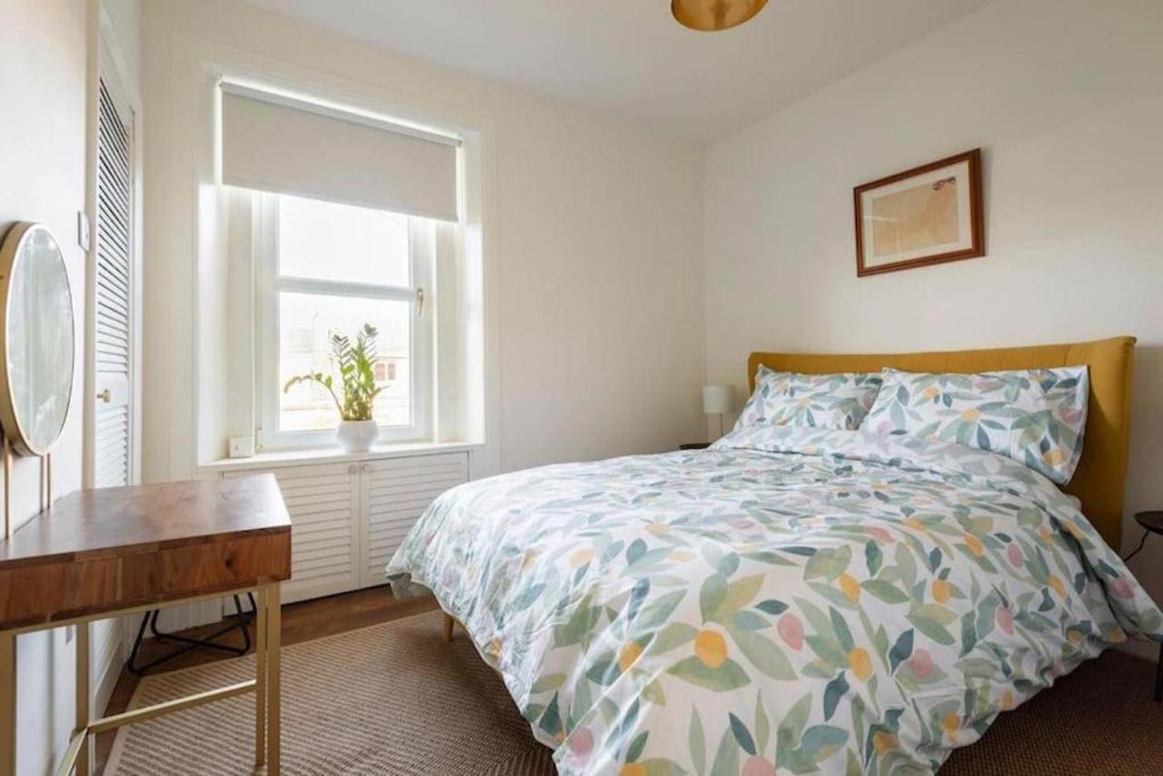 Arbroath Luxury Apartment In Mcm Style Luaran gambar